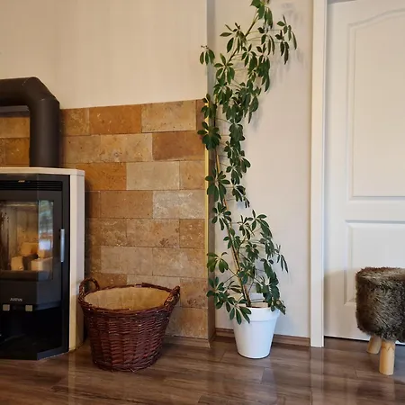 Entspannter Erwin In Ruhiger Waldrandlage Mit Balkon Und Kamin *