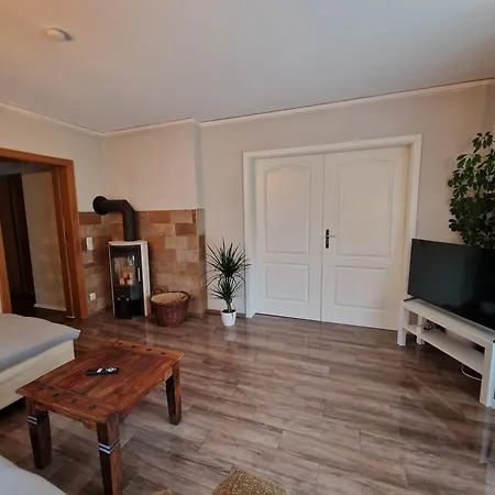 아파트 Entspannter Erwin In Ruhiger Waldrandlage Mit Balkon Und Kamin *
