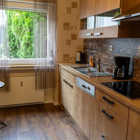 Entspannter Erwin In Ruhiger Waldrandlage Mit Balkon Und Kamin 아파트 *