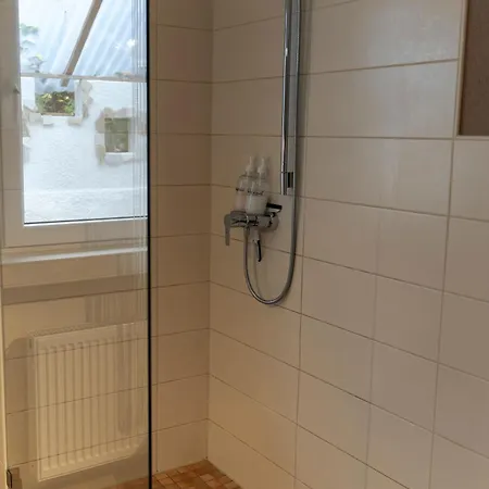 Entspannter Erwin In Ruhiger Waldrandlage Mit Balkon Und Kamin * 마르부르크